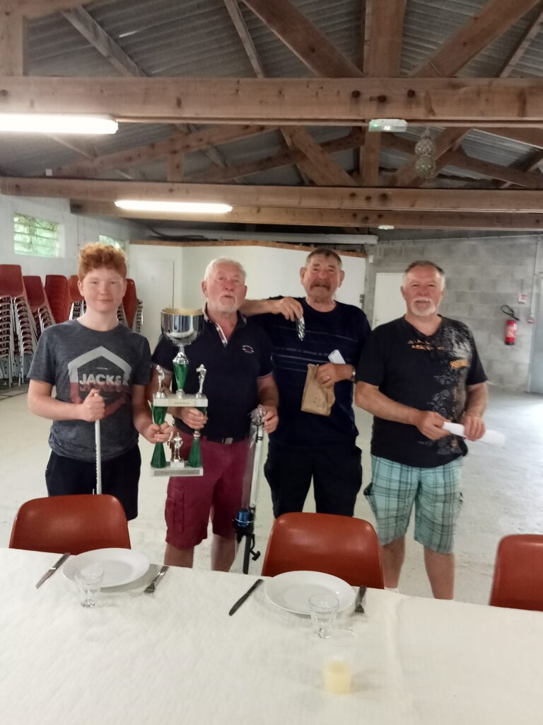le podium du concours de pêche