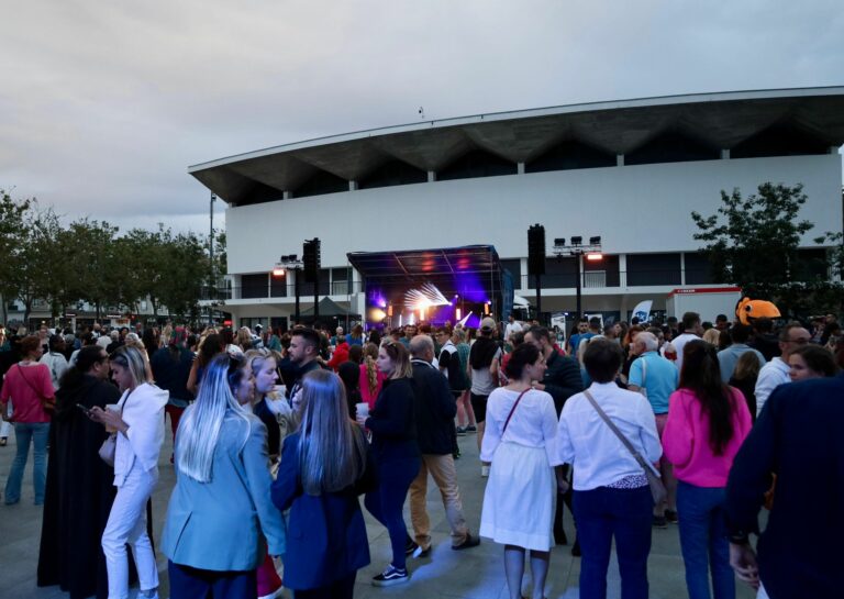 Ambiance bal des pompiers de Lorient
